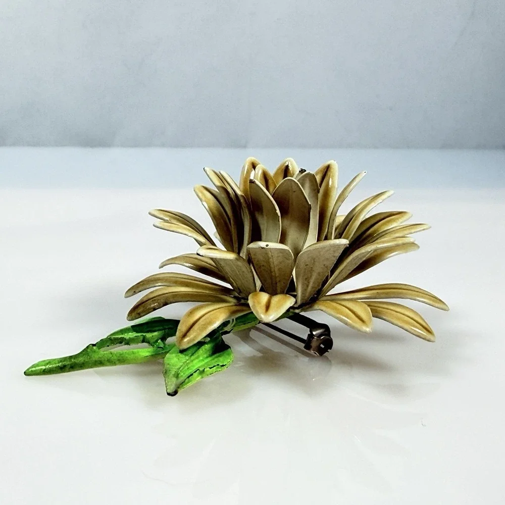 Vintage Enamel Flower Brooch 1960s MOD Earth Tones 3 inches